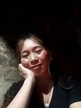 Snapshot of Bianly chatting on November 2025 01:48:02 PM Bianly online show from November 2025 01:48:02 PM