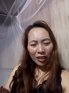 Bianly online show from October 2025 01:24:01 PM