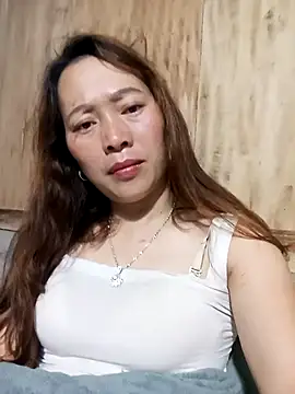 Snapshot of Bianly chatting on December 2025 06:51:01 PM Bianly online show from December 2025 06:51:01 PM