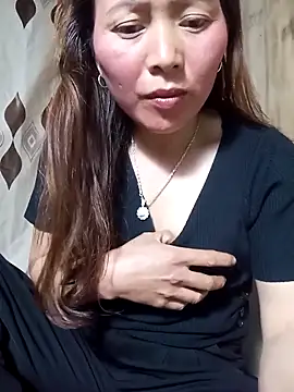 Bianly online show from December 2025 10:51:02 AM