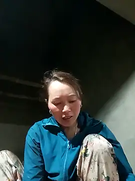 Bianly online show from March 2026 11:43:01 AM