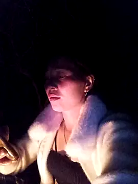 Bianly online show from December 2025 01:26:02 PM