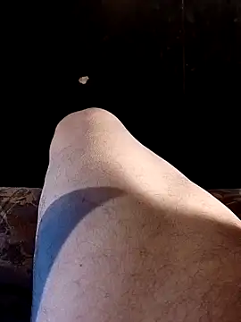 69dagosto online show from November 2025 09:37:01 PM