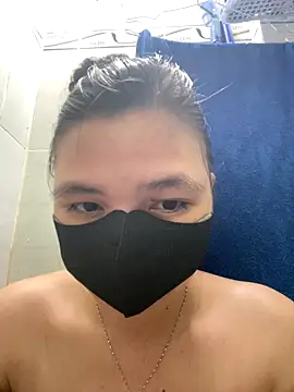 Nanaly99 online show from November 2025 03:34:01 PM