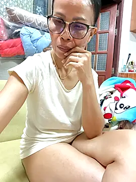 Mama Eva 1 online show from February 2026 10:09:02 PM