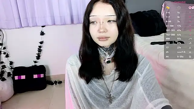 Snapshot of Lein_Bone chatting on July 2026 12:06:01 AM Lein Bone online show from July 2026 12:06:01 AM