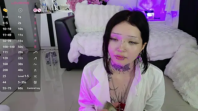 Lein Bone online show from May 2026 01:28:01 PM