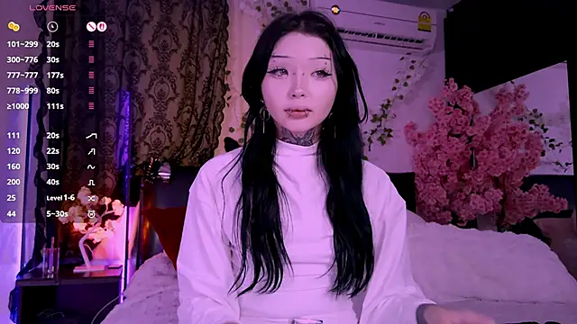 Snapshot of Lein_Bone chatting on November 2025 12:03:02 AM Lein Bone online show from November 2025 12:03:02 AM