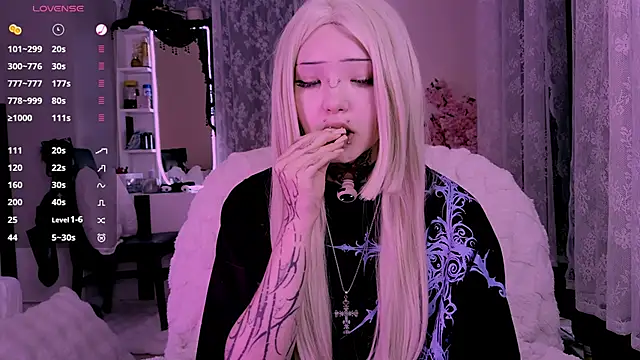 Lein Bone online show from April 2026 12:12:01 AM