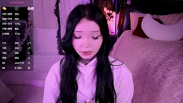 Snapshot of Lein_Bone chatting on November 2025 12:36:02 AM Lein Bone online show from November 2025 12:36:02 AM