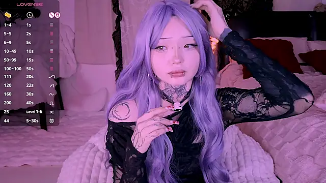 Lein Bone online show from December 2025 12:02:01 AM