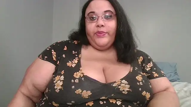 SexyBBW10790 online show from April 2026 02:10:01 PM