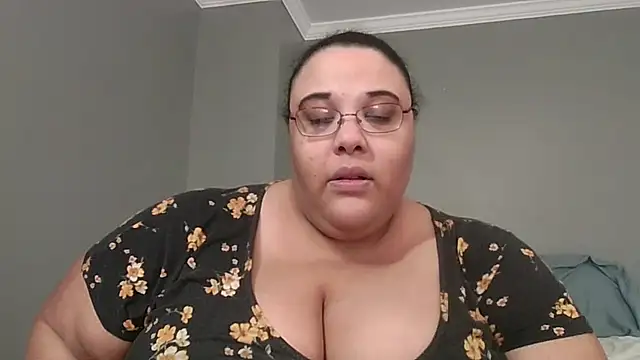 SexyBBW10790 online show from April 2026 02:14:02 PM