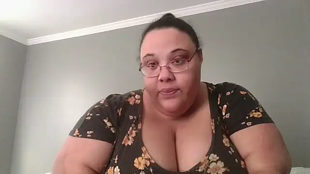 SexyBBW10790 online show from February 2026 03:02:02 PM