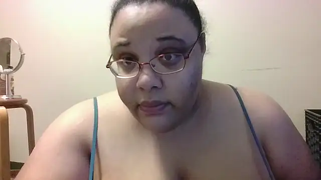 SexyBBW10790 online show from November 2025 03:06:02 PM