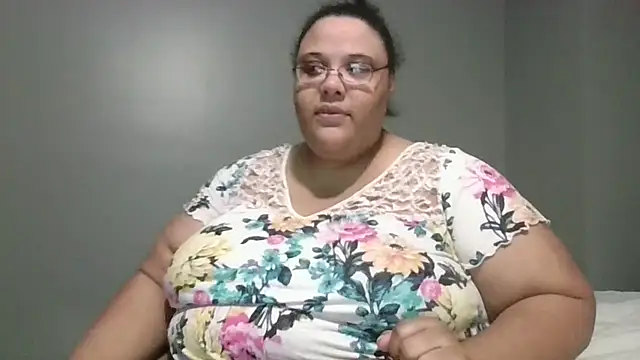 SexyBBW10790 online show from April 2026 02:40:02 AM