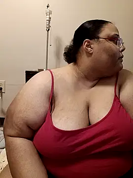 Snapshot of SexyBBW10790 chatting on September 2025 01:23:01 AM SexyBBW10790 online show from September 2025 01:23:01 AM