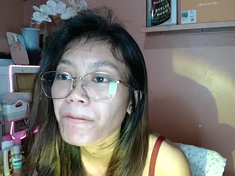 skinny gracie online show from October 2025 08:55:01 AM