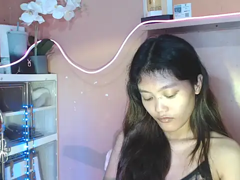 skinny gracie online show from November 2025 01:28:01 AM