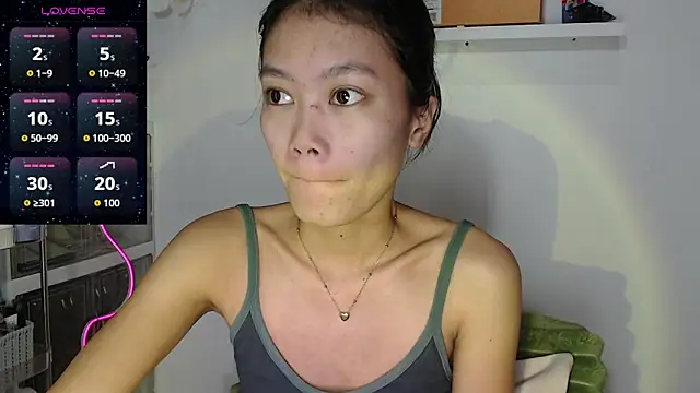 skinny gracie online show from March 2026 08:30:02 PM