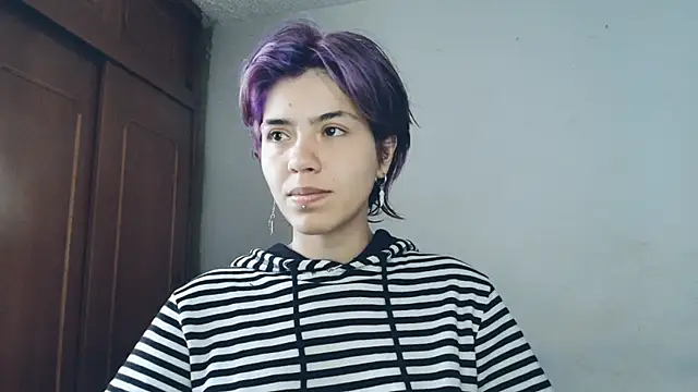 Snapshot of Zafira__Raven chatting on September 2025 03:50:01 PM Zafira Raven online show from September 2025 03:50:01 PM