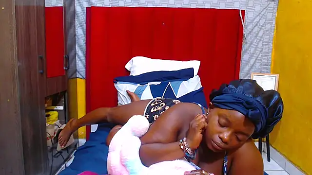 Candycrush2555 online show from February 2026 05:47:01 AM