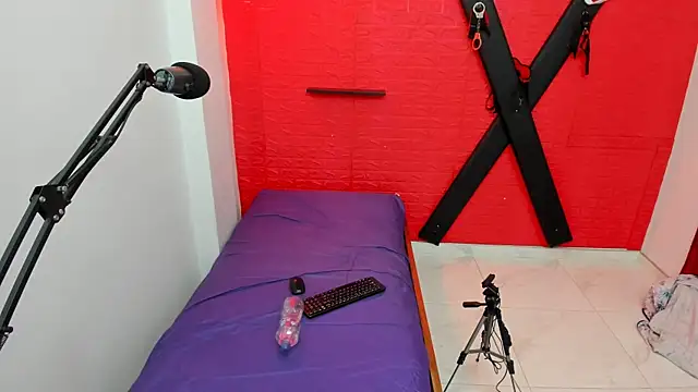 bdsmforever18 online show from July 2026 01:56:02 AM