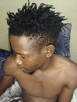 FeeingSplicing online show from March 2026 07:26:02 PM