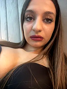 Anyssia online show from November 2025 07:24:02 AM