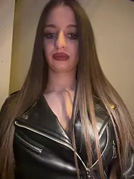 Anyssia online show from October 2025 07:00:02 PM