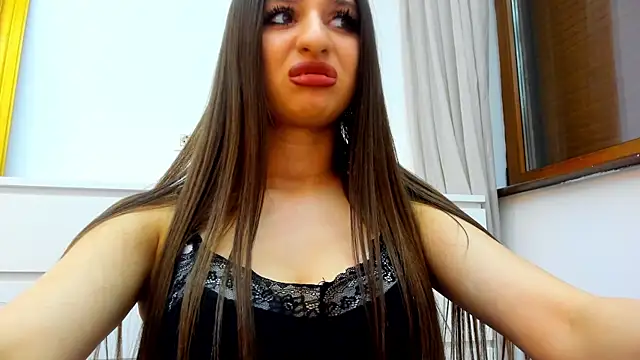 Anyssia online show from December 2025 12:10:02 AM