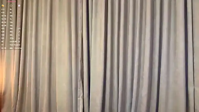 IrisPurrphy online show from December 2025 08:04:02 PM