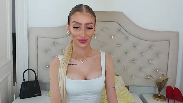 Snapshot of NatalieSensual chatting on January 2026 11:49:02 AM NatalieSensual online show from January 2026 11:49:02 AM