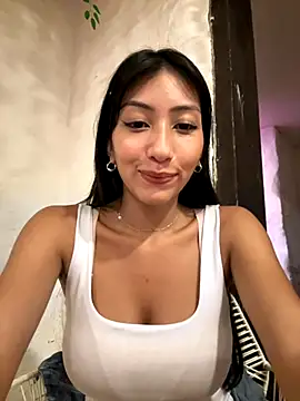 Snapshot of Mavi_roouse_ chatting on October 2025 01:22:01 AM Mavi roouse online show from October 2025 01:22:01 AM