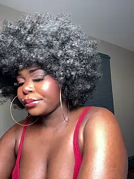 WomanNextdoor1 online show from April 2026 10:22:01 AM