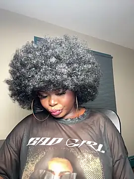 WomanNextdoor1 online show from March 2026 07:08:02 AM