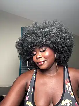 WomanNextdoor1 online show from July 2026 11:31:02 PM