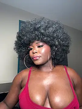 WomanNextdoor1 online show from March 2026 08:37:01 AM