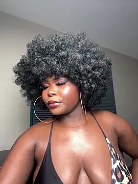 WomanNextdoor1 online show from May 2026 01:42:01 AM