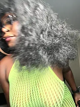 Snapshot of WomanNextdoor1 chatting on November 2025 02:11:01 PM WomanNextdoor1 online show from November 2025 02:11:01 PM