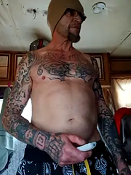 ShawnandDani7074 online show from February 2026 01:57:02 PM