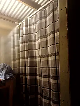 ShawnandDani7074 online show from February 2026 10:50:01 PM