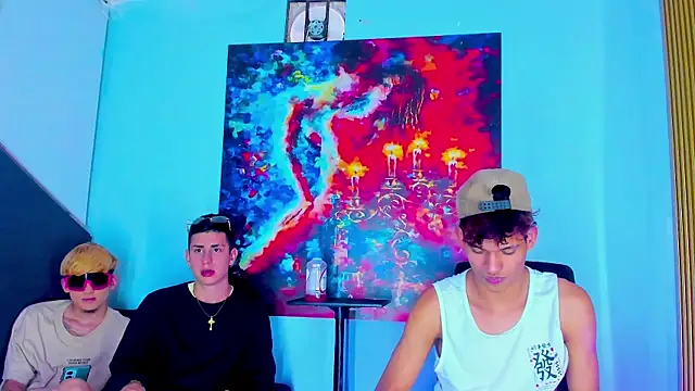 Snapshot of Stronger_sexy chatting on October 2025 04:47:01 AM Stronger sexy online show from October 2025 04:47:01 AM