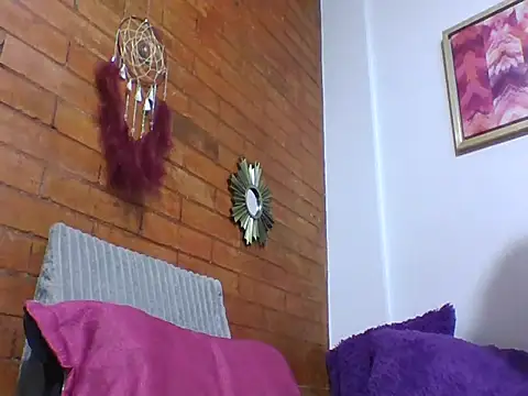 a miss online show from November 2025 10:13:01 PM