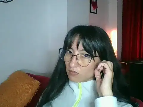 a miss online show from September 2025 10:28:02 PM