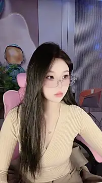 CAICAI BABY online show from November 2025 06:07:01 AM