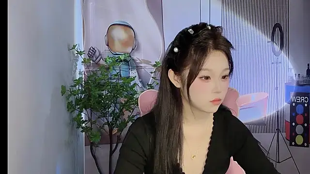 CAICAI BABY online show from November 2025 03:54:01 AM