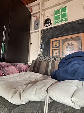 Shankortiz online show from February 2026 06:27:01 PM