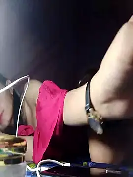 Snapshot of DauTay_hot chatting on October 2025 01:10:01 PM DauTay hot online show from October 2025 01:10:01 PM