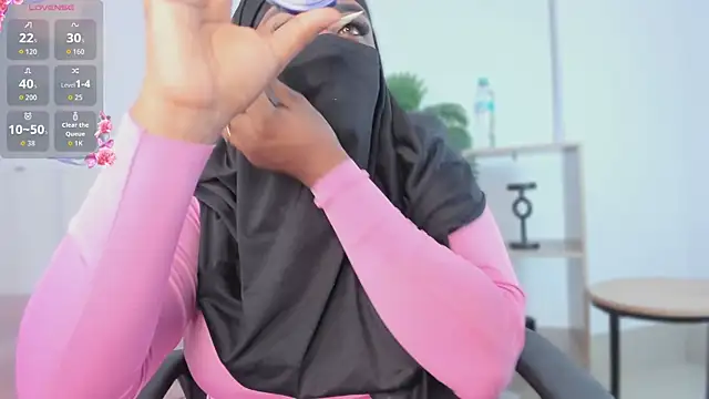 Snapshot of yasmin_elite chatting on January 2026 10:33:02 AM yasmin elite online show from January 2026 10:33:02 AM